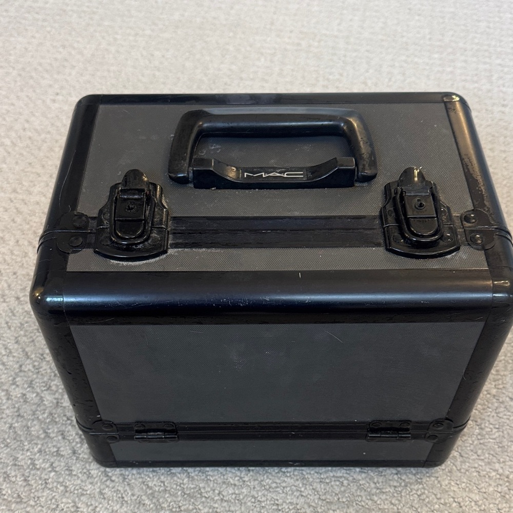 MAC Cosmetics Makeup Case